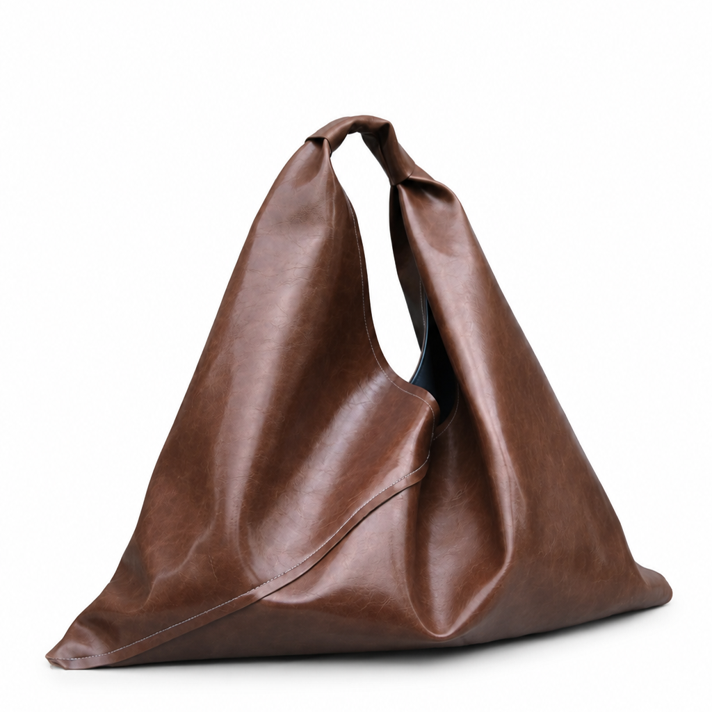 the triangle tote in mud
